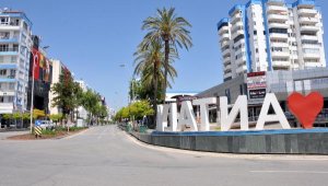 Antalya, sokağa çıkma kısıtlamasının son gününde de sessiz