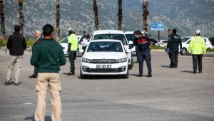 Antalya Valisi Karaloğlu: Aynı gün 150 kişi mantar toplama bahanesiyle geldi