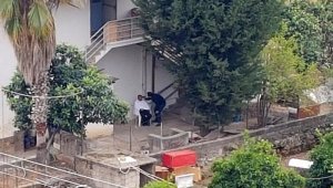 Antalya'da 'merdiven altı' tıraş