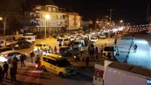 Antalya'da vatandaşlar fırın ve marketlere koştu