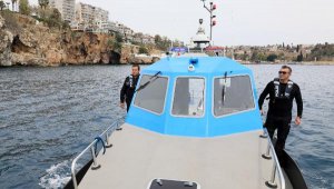 Antalya'ya girişe denizden de izin yok: 'Karakolbot' ile denetim