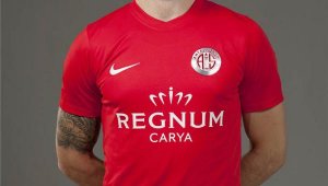 Antalyaspor'da istikrarın adı Celustka