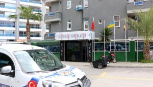 Apart işletmecisinin kız öğrencilerle tartıştığı görüntüye inceleme