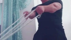 Bedensel engelli haltercilerden 'evde kal' çağrısı