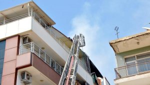 Çatı katında yangın korkuttu