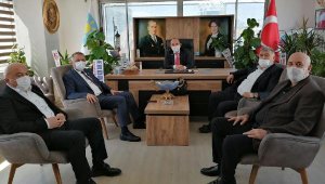 CHP'den İyi Parti'ye 'hayırlı olsun' ziyareti