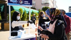 Demre pazarında sıkı önlem