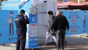 Elmalı pazarında koronavirüs önlemleri