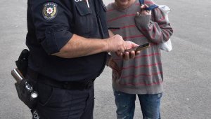 Eşinin cesediyle 2 gün yaşayan Alman kadın, evinde ölü bulundu