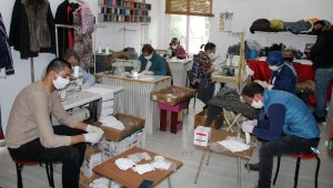 Finike Belediyesi 40 bin maske dağıtacak