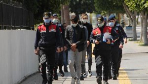 Hırsızlık şüphelileri tutuklandı