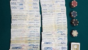 Kafede kumar oynarken yakalanan 20 kişiye, 63 bin lira ceza