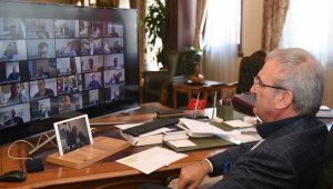 Karaloğlu: Antalya, turizme açılan ilk şehir olabilir