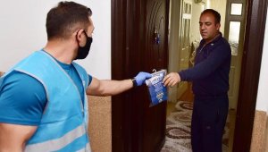 Kepez 1 günde 77 bin maske dağıttı