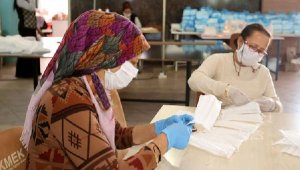 Kepez Belediyesi günlük maske üretimini 8 bine çıkardı