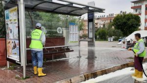 Kepez'de cadde ve sokaklar dezenfekte ediliyor