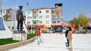 Korkuteli'de CHP'den 23 Nisan kutlaması