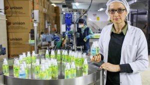 Koronavirüse karşı 'jel kolonya'