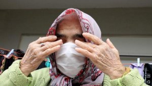 Koronavirüsü yenen 83 yaşındaki kadının diğer oğlu da virüsten hayatını kaybetmiş