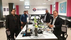 Maskeden Sonra solunum cihazı çoklayıcısı da üretti