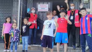 Türk Kızılayı yardımlarını sürdürdü