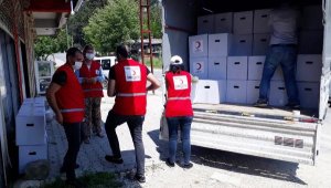 Türk Kızılayı yardımlarını sürdürüyor