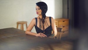 Yeliz Tek'ten yeni klip