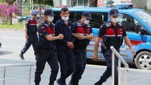 Alacaklı olduğu kişiyi pompalı tüfekle vurdu