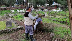 Alanya'da mezarlıkların dörtte üçü temizlendi