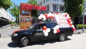 Annelere özel kutlama