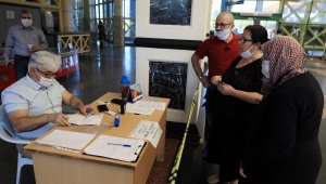 Antalya Otogarı'nda bayram sonrası yoğunluğu