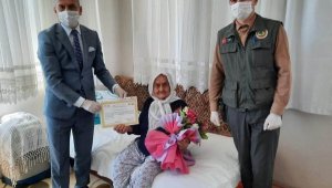 Asırlık annelere fidan sertifikası