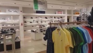 AVM'lerdeki mağazalarda hareketlilik