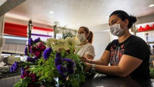 Çiçekçilerde Anneler Günü hareketliliği