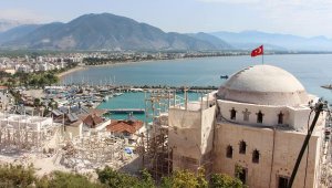 Finike Eroğlu Nuri Camii inşaatında sona geliniyor