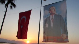 Gün doğumunda 19 Mayıs