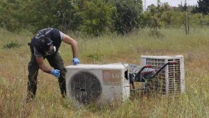 Hırsızlar, üniversiteden 8 hurda klima motoru çaldı