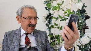 Huzurevinde dijital bayramlaşma