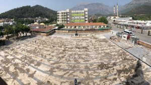 Kemer Cumhuriyet Meydanı Projesi'nde sona gelindi