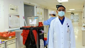 Koronavirüsle mücadele ekibinin malzemeleri böyle ayrıştırılıyor