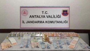 Kumar oynanan eve baskın