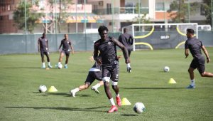 N'Sakala, Beşiktaş'a transferini doğrulamadı