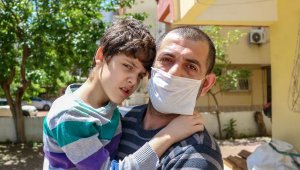 Otizmli Kuzey'in alınamayan raporu, ailesini mağdur etti