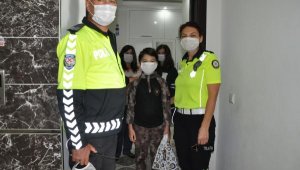 Polis Trafik Haftası'nı çocuklarla kutladı