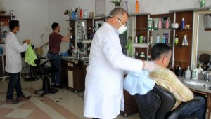 Serik'te berber, kuaför ve güzellik merkezleri koronavirüs tedbirlerine uygun açıldı