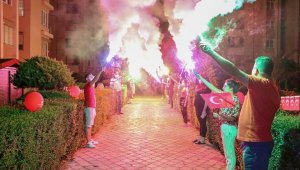 Sitede sosyal mesafeli 19 Mayıs kutlaması