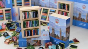 Validen çocuklara çikolata hediyeli resim kampanyası