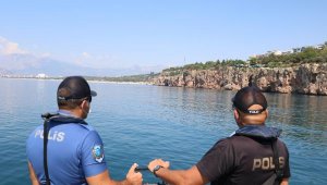 'Karakolbot'tan 'maske' ve 'sosyal mesafe' uyarısı