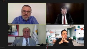 'Üniversiteler dijital stratejilere önem vermeli'