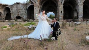 800 yıllık han, gelin-damat adaylarının gözdesi